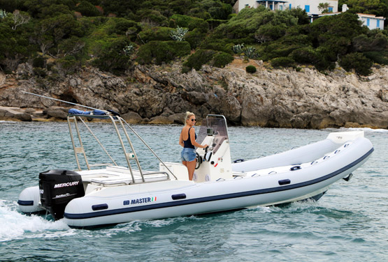 gommone-master-730-noleggio-affitto-circeo-pontine
