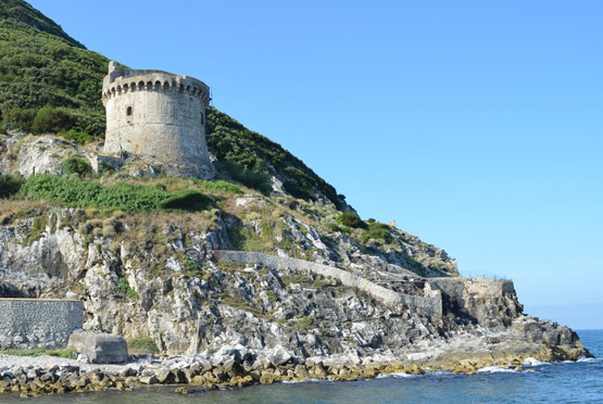 noleggio-gommoni-circeo-ponza-torre-paola