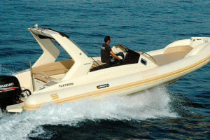 Solemar-Offshore-28-noleggio-gommone-circeo-navigazione