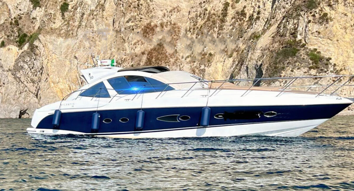 azimut-atlantis-50-ht-murata-di-sinistra-fonda-circeo